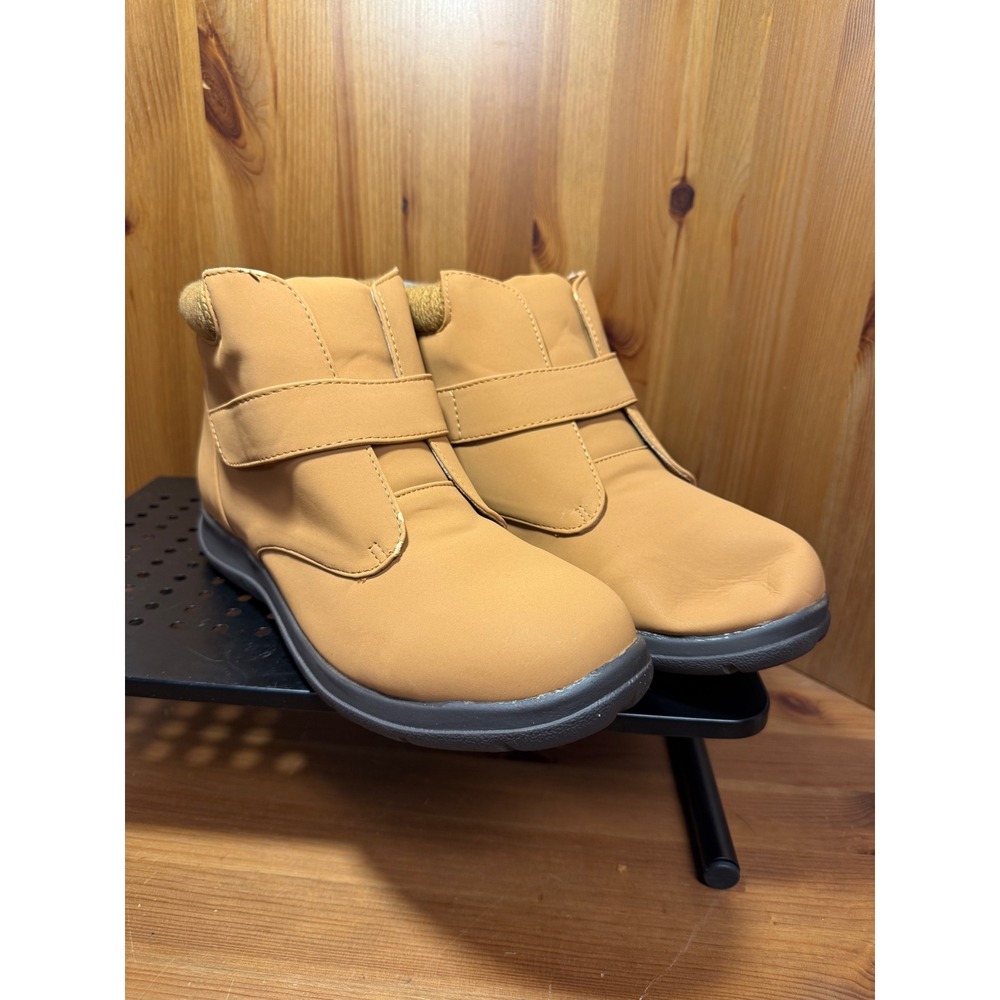 Sno Country Womens Tan Ankle Boots Hook Loop Strap Knit Collar Size 10M